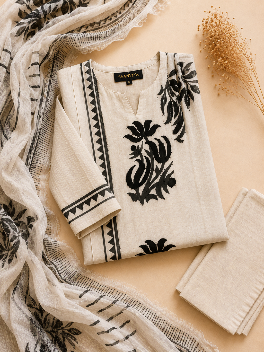 Kali Noir Kurta Set